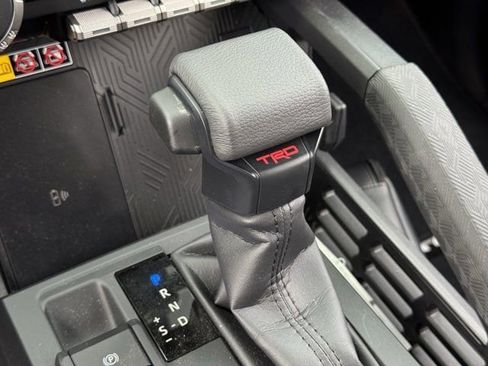 Used 2025 Toyota Tacoma TRD Off-Road w/ TRD Off Road Upgrade Package image 20