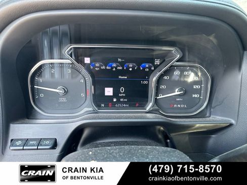 Used 2021 GMC Sierra 2500 AT4 w/ AT4 Premium Plus Package AWD/4WD image 24