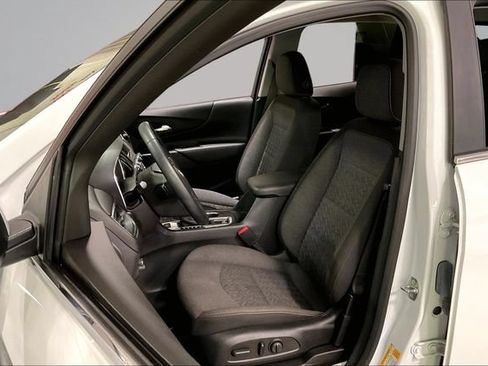 Used 2023 Chevrolet Equinox LT AWD/4WD image 25