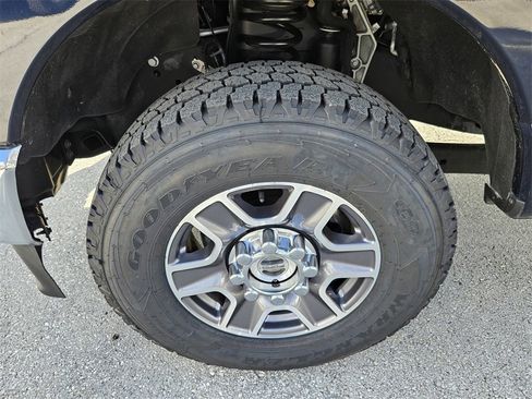 Used 2023 Ford F250 Lariat w/ Lariat Ultimate Package image 40