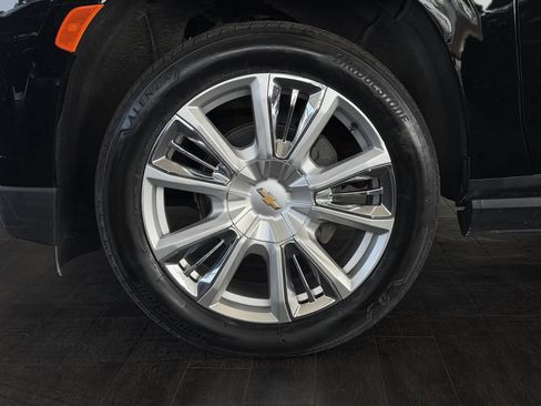Used 2023 Chevrolet Tahoe High Country AWD/4WD image 17