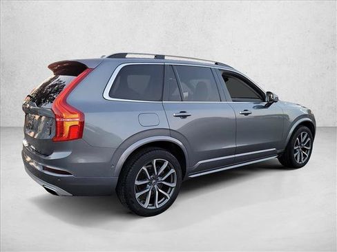 Used 2019 Volvo XC90 T6 Momentum w/ Advanced Package AWD/4WD image 5