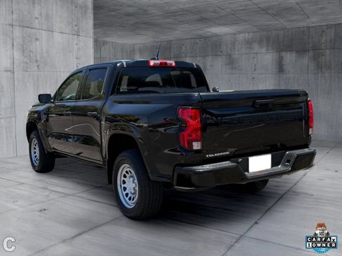 Used 2023 Chevrolet Colorado W/T RWD image 4