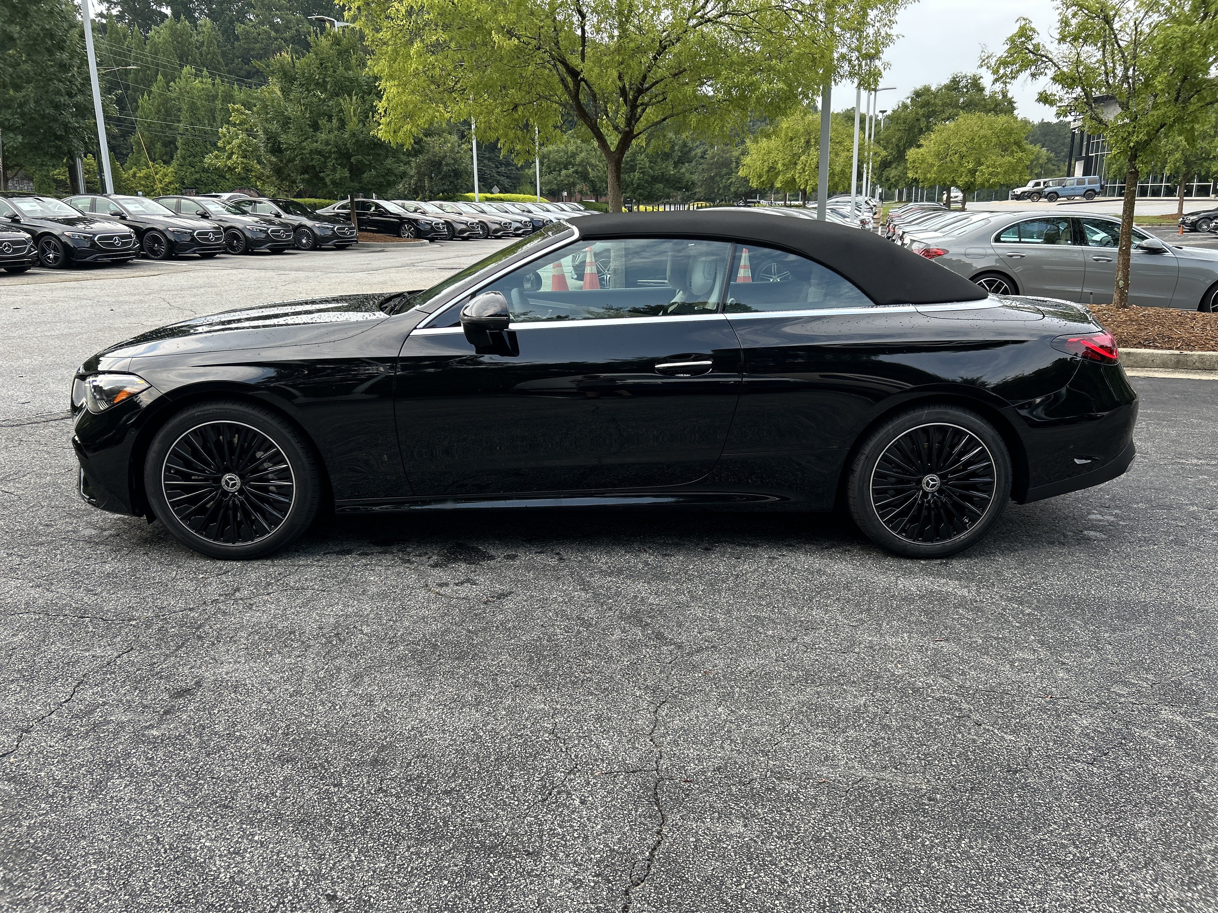 New 2027 Mercedes-Benz CLE 450 4MATIC Cabriolet image 22