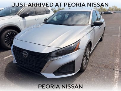 Used 2024 Nissan Altima 2.5 SV