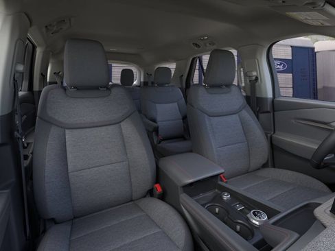 New 2026 Ford Explorer Active AWD/4WD image 10