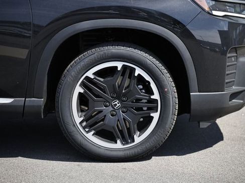 New 2026 Honda Pilot Touring image 16