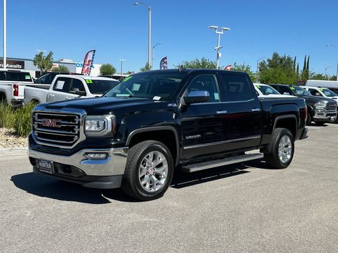 Used 2018 GMC Sierra 1500 SLT w/ SLT Premium Package AWD/4WD image 2