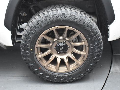 Used 2022 Toyota Tundra SR5 image 32