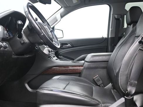 Used 2019 GMC Yukon XL SLT AWD/4WD image 6