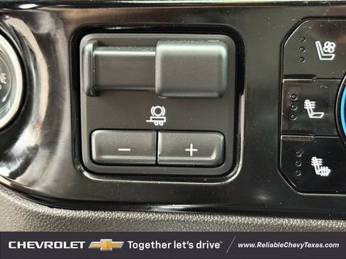 Used 2025 Chevrolet Silverado 1500 LTZ w/ Z71 Off-Road Package image 22