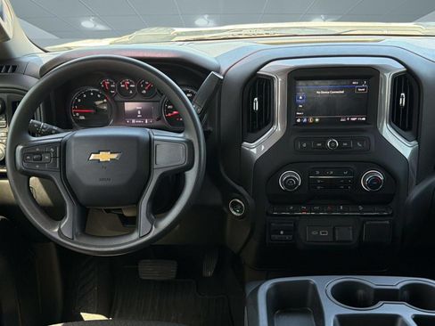 Certified 2024 Chevrolet Silverado 2500 Custom w/ Custom Value Package AWD/4WD image 28