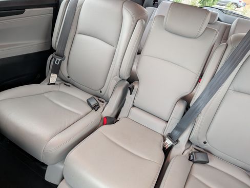 Used 2023 Honda Odyssey EX-L image 12