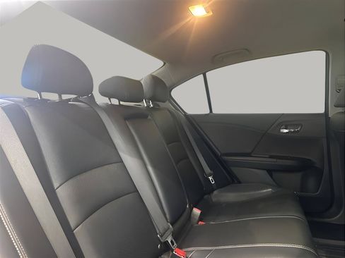 Used 2017 Honda Accord EX-L image 22