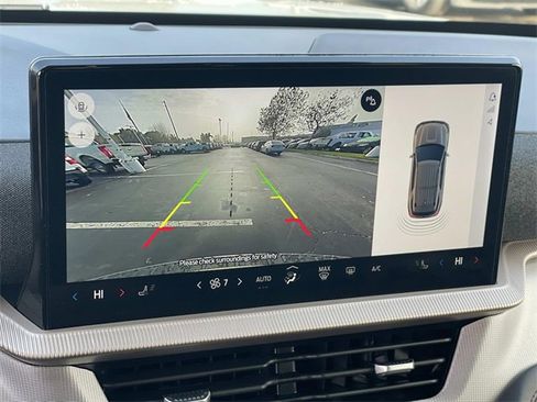 Certified 2025 Ford Explorer Active image 14