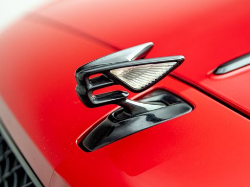 Used 2024 Bentley Flying Spur S V8 AWD/4WD image 40