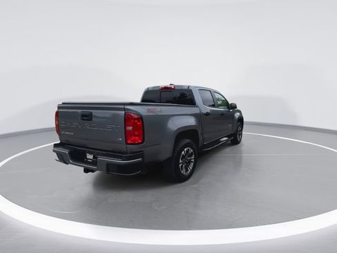 Used 2022 Chevrolet Colorado Z71 AWD/4WD image 11