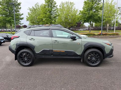 Used 2024 Subaru Crosstrek 2.5i Wilderness w/ Crosstrek Mirror Package AWD/4WD image 8