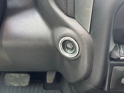 Used 2020 Chevrolet Silverado 1500 RST w/ Texas Edition image 25