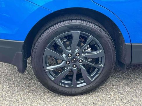 Used 2024 Chevrolet Equinox RS w/ RS Leather Package image 9