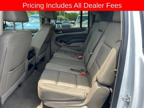 Used 2019 Chevrolet Suburban LT AWD/4WD image 17
