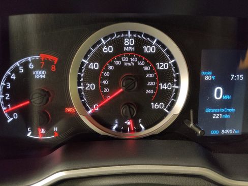 Used 2021 Toyota Corolla SE FWD image 23