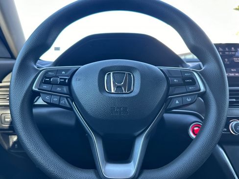 Used 2022 Honda Accord LX image 23