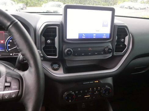 Used 2023 Ford Bronco Sport Outer Banks AWD/4WD image 20