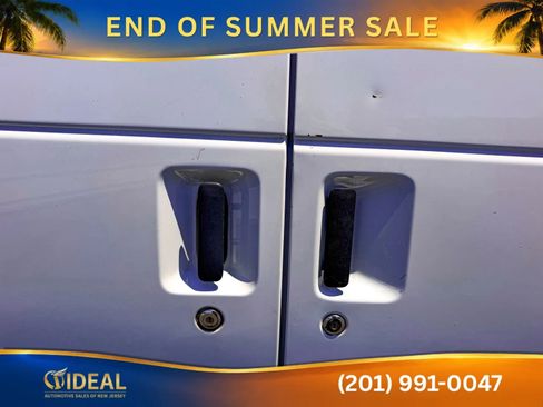 Used 2011 Ford E-350 and Econoline 350 Super Duty w/ Premium Van Group RWD image 18