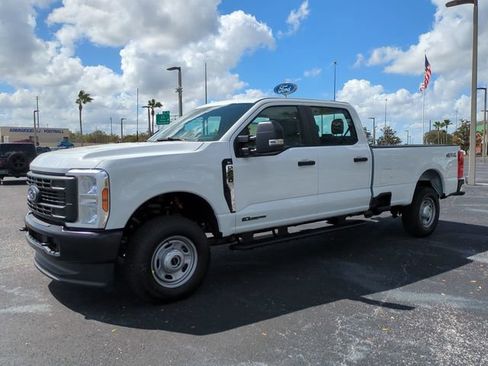 New 2026 Ford F250 XL w/ XL Chrome Package AWD/4WD image 9