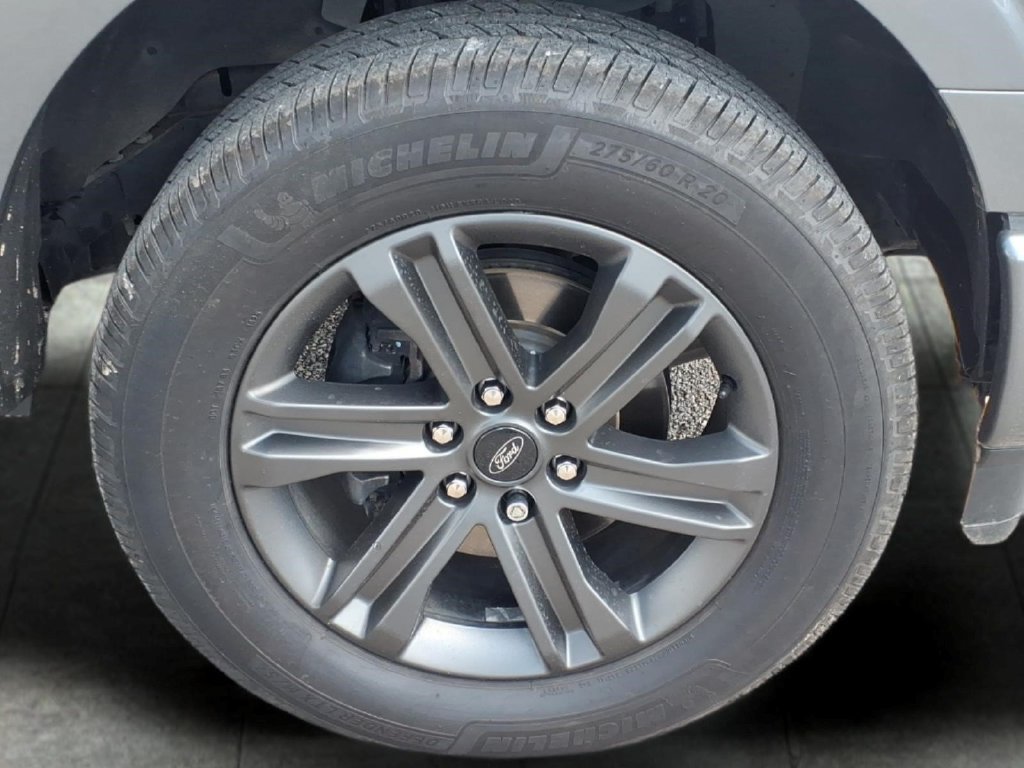 Used 2023 Ford F150 Lariat AWD/4WD image 9