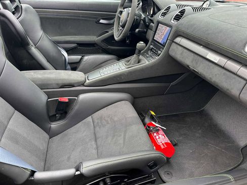 Certified 2024 Porsche 718 Boxster Spyder RS image 13