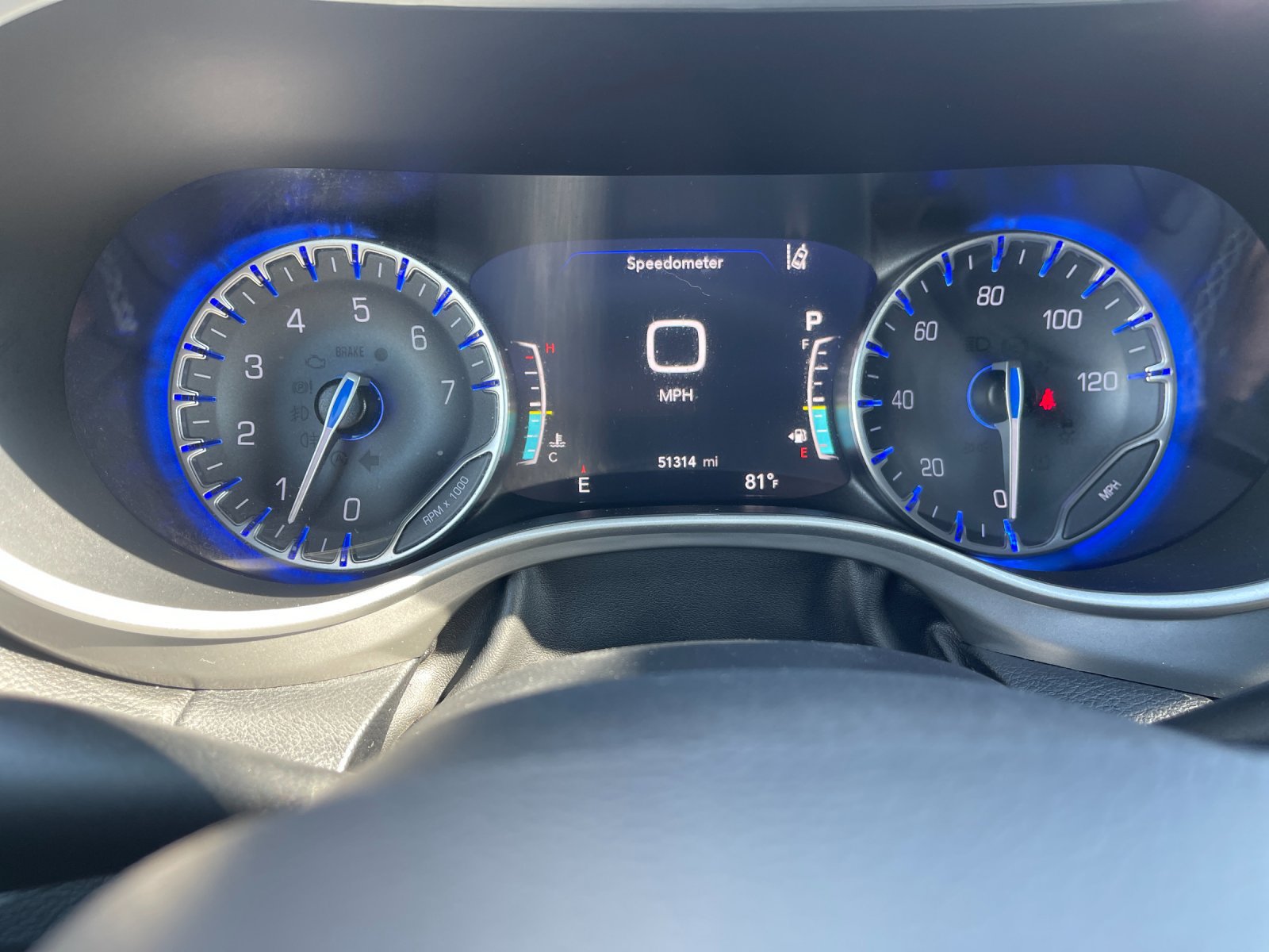 Used 2025 Chrysler Pacifica Select FWD image 30