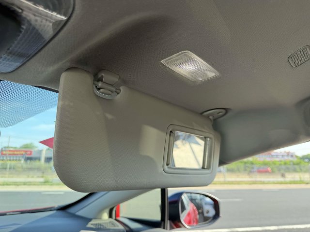 Used 2024 Toyota Prius LE FWD image 28