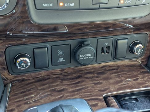 Used 2018 Nissan Armada Platinum w/ Captain Seat Package image 21