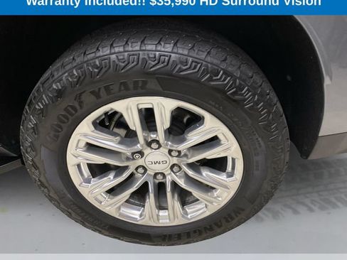 Used 2021 GMC Yukon SLT w/ SLT Luxury Plus Package AWD/4WD image 19