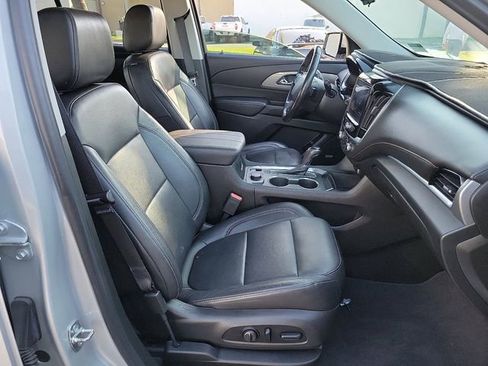 Used 2020 Chevrolet Traverse RS w/ LPO, 'HIT The Road' Package image 17