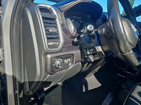 Used 2021 RAM 2500 Laramie w/ Night Edition image 14