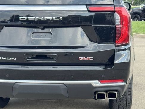 Certified 2025 GMC Yukon Denali AWD/4WD image 7