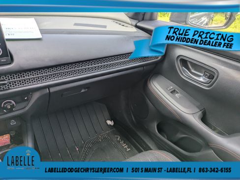 Used 2024 Honda HR-V Sport image 16