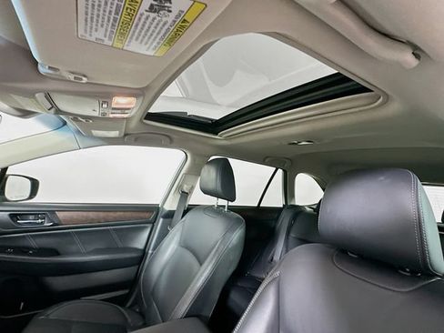 Used 2019 Subaru Outback 2.5i Limited AWD/4WD image 29