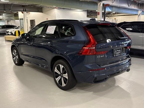 Certified 2024 Volvo XC60 T8 Plus w/ Climate Package AWD/4WD image 4