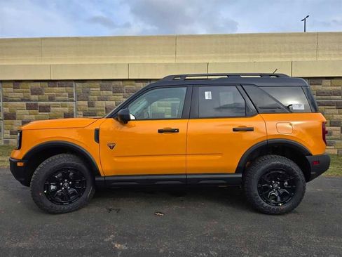 New 2026 Ford Bronco Sport Badlands w/ Sasquatch Badlands Package AWD/4WD image 7