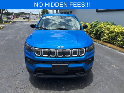 Used 2022 Jeep Compass Latitude AWD/4WD image 4