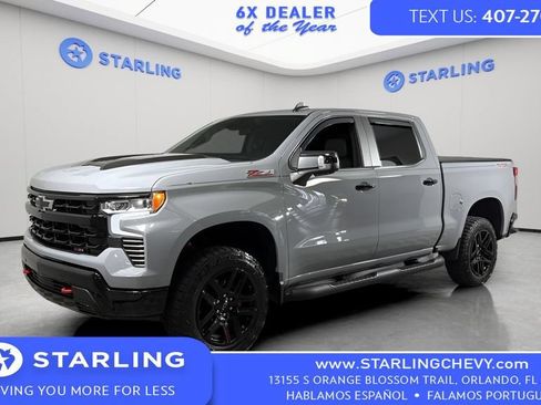 Used 2024 Chevrolet Silverado 1500 LT Trail Boss w/ LT Trail Boss Premium Package AWD/4WD image 1