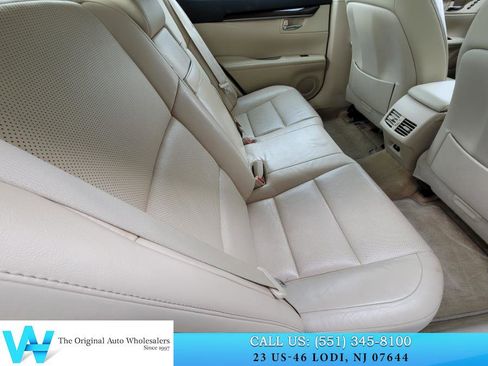 Used 2013 Lexus ES 350 image 18