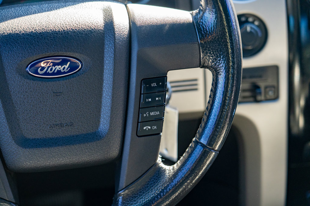 Used 2011 Ford F150 FX4 w/ FX Luxury Pkg AWD/4WD image 19