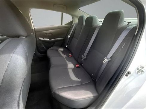Used 2024 Nissan Sentra S FWD image 21