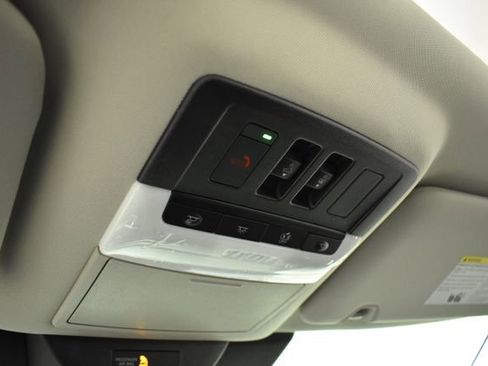 New 2026 Nissan Pathfinder SV AWD/4WD image 44