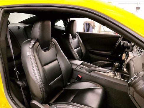 Used 2015 Chevrolet Camaro LT w/ White Rally Stripe Package RWD image 7